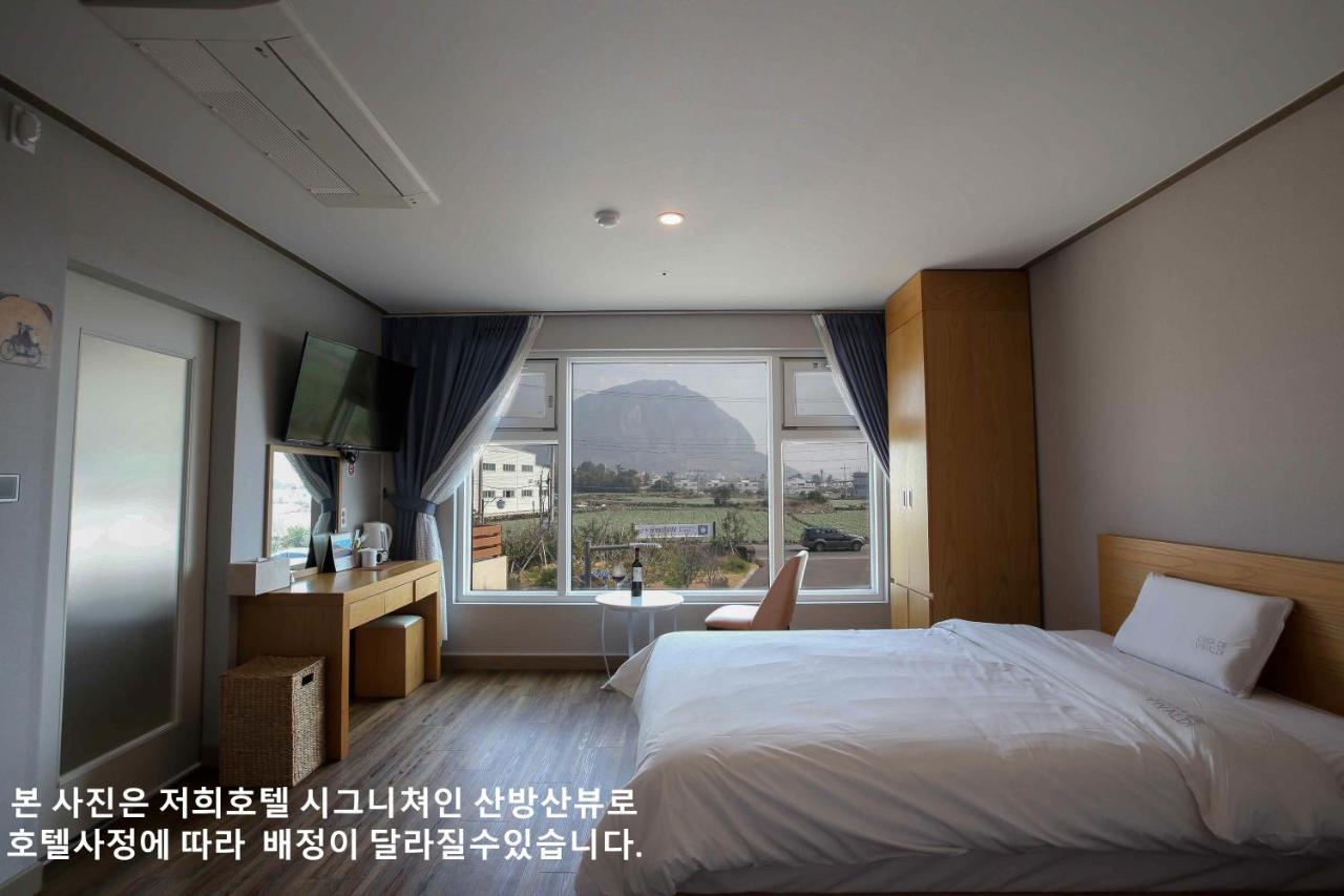 Casa De Vivaldi Hotel Seogwipo Exterior photo
